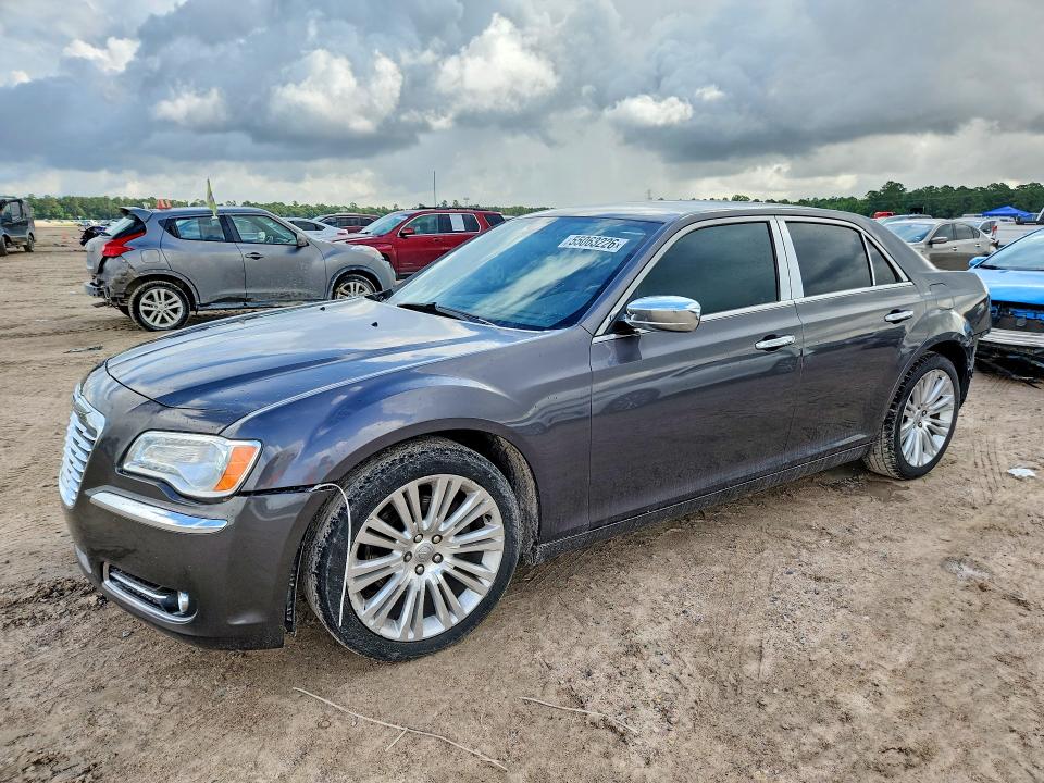 55063226 :رقم المزاد ، 2C3CCAET7DH735917 vin ، 2013 Chrysler 300c مزاد بيع