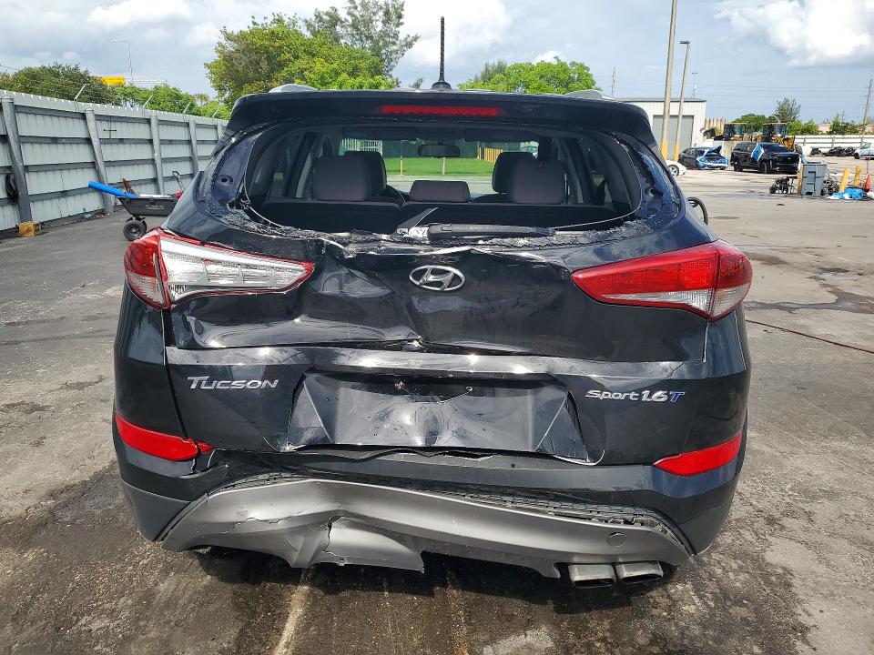 Продаж на аукціоні авто 2016 Hyundai Tucson, vin: KM8J33A21GU212563, номер лоту: 55917026