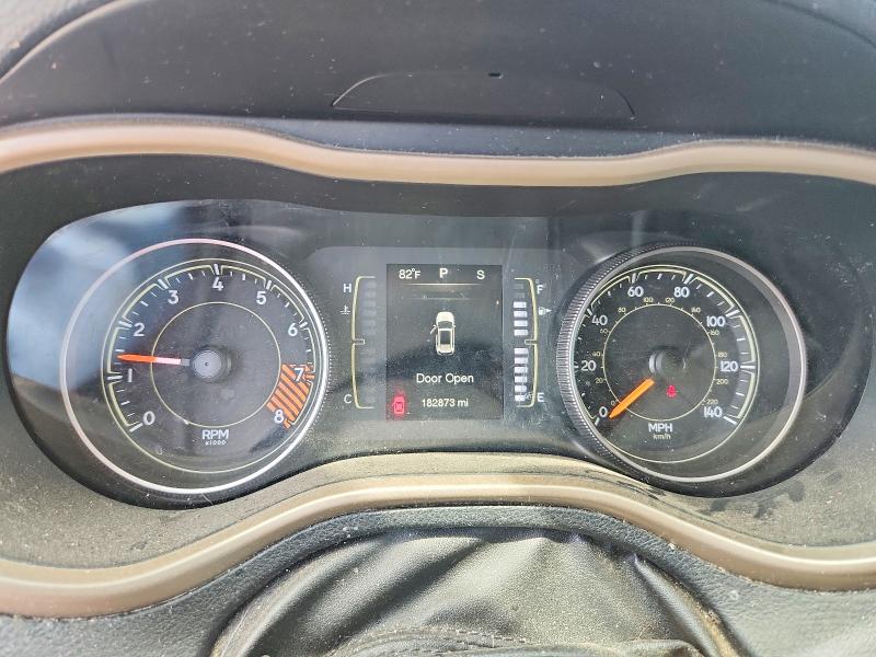 Продаж на аукціоні авто 2015 Jeep Cherokee, vin: 1C4PJMCS7FW749576, номер лоту: 55908226