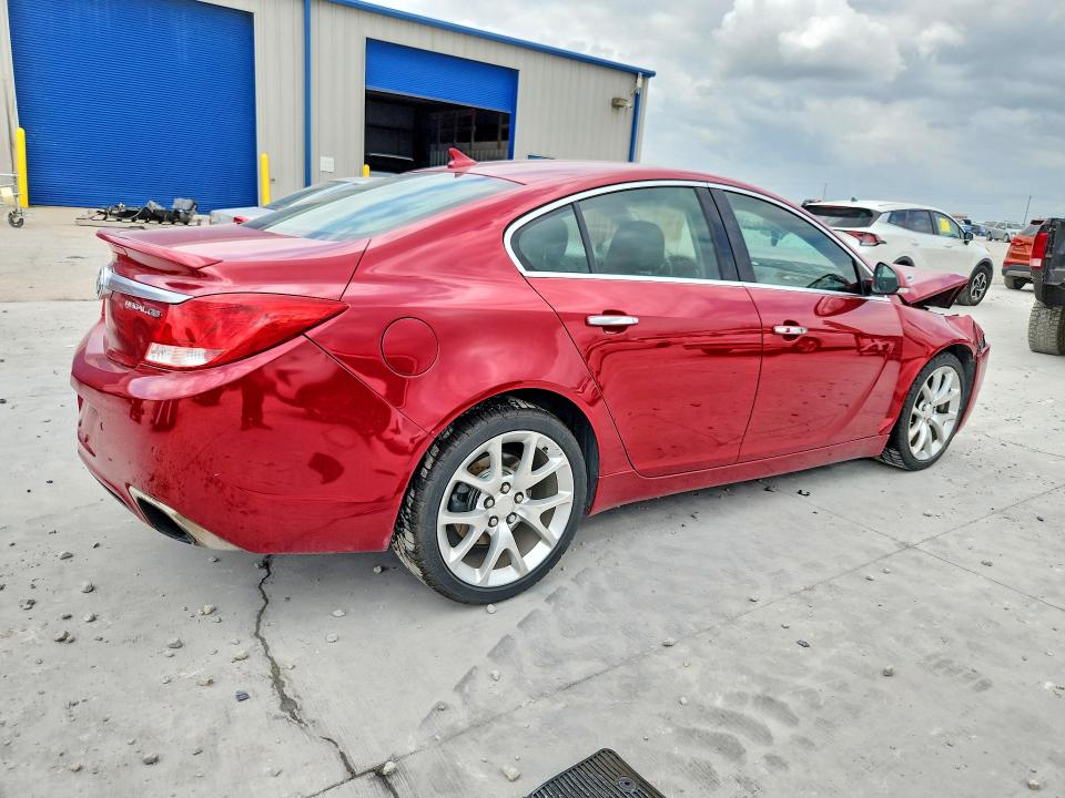 58105306 :رقم المزاد ، 2G4GV5GV2C9195202 vin ، 2012 Buick Regal مزاد بيع