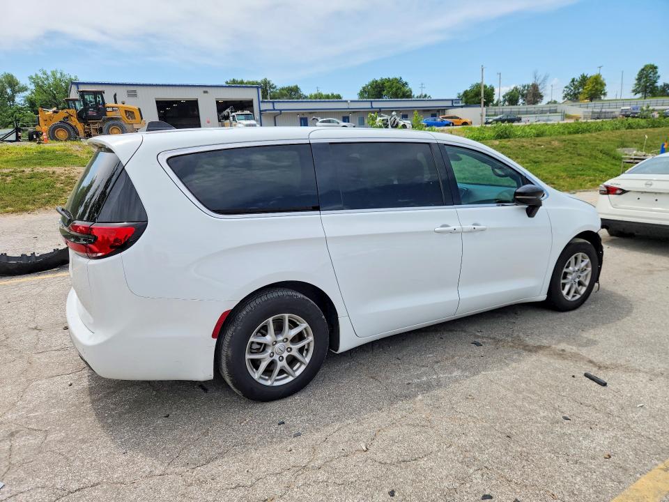 2025 Chrysler Pacifica მანქანა იყიდება აუქციონზე, vin: 2C4RC1BG1SR611548, აუქციონის ნომერი: 57857936