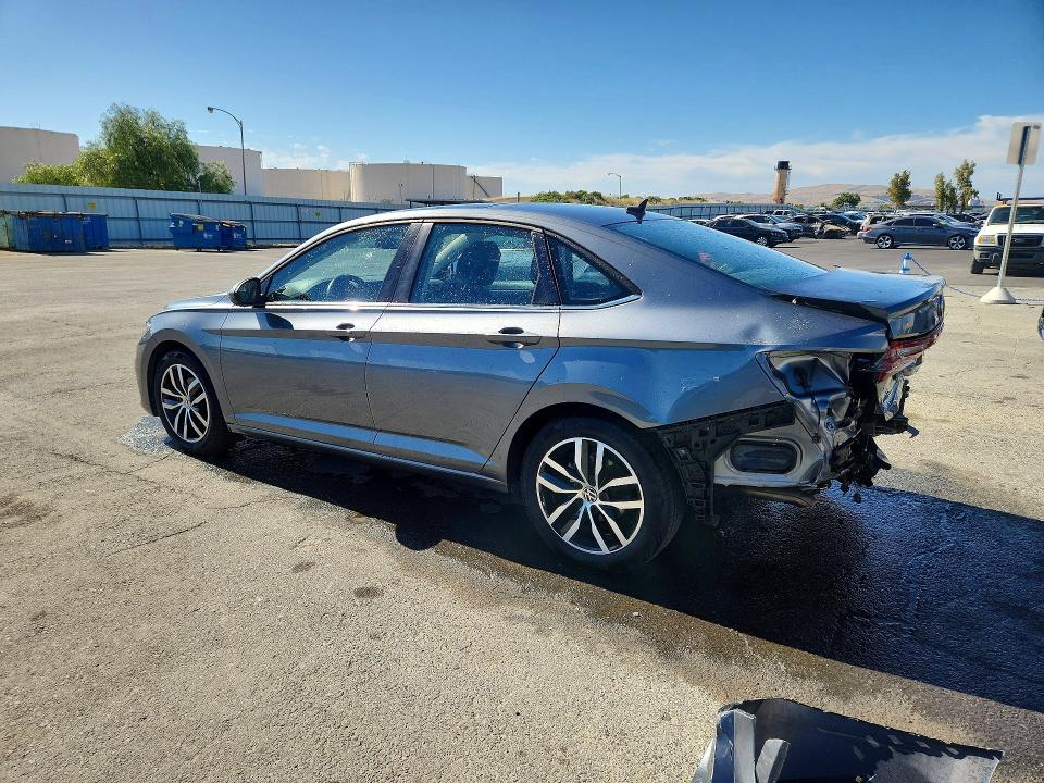 56525256 :رقم المزاد ، 3VW7X7BU2SM052388 vin ، 2025 Volkswagen Jetta مزاد بيع