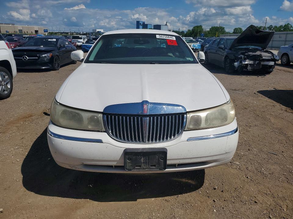 Aukcja sprzedaży 1998 Lincoln Town Car, vin: 1LNFM81W5WY663487, numer aukcji: 56250846