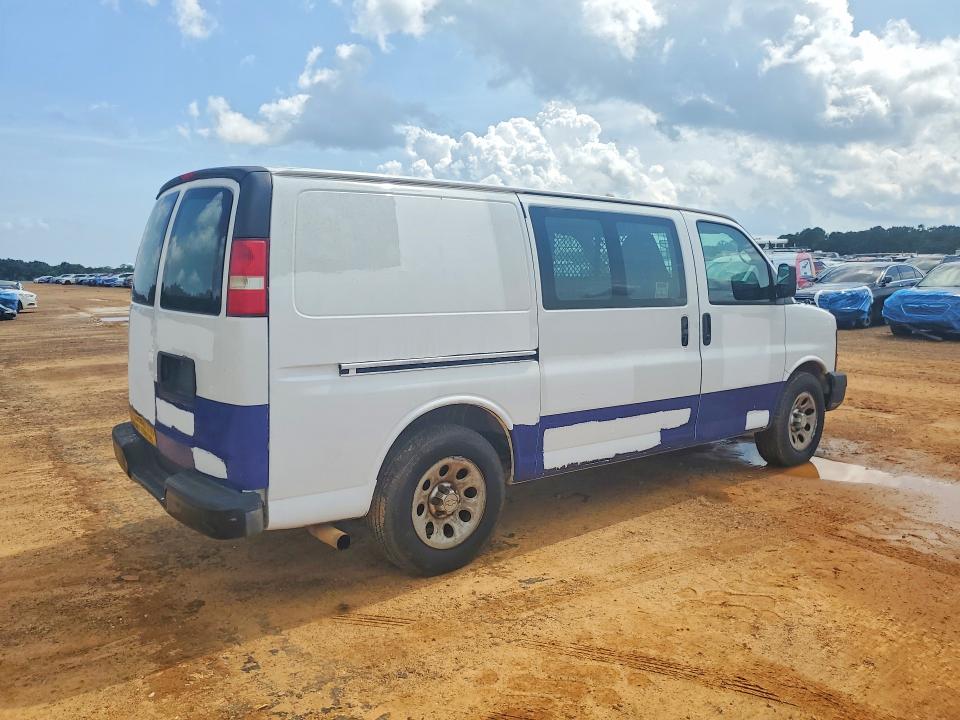 56692986 :رقم المزاد ، 1GCSGAFX2C1149717 vin ، 2012 Chevrolet Express G1500 مزاد بيع