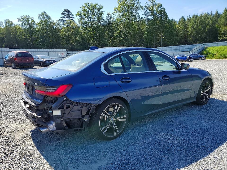 2021 Bmw 330xi მანქანა იყიდება აუქციონზე, vin: 3MW5R7J07M8B87555, აუქციონის ნომერი: 57301456