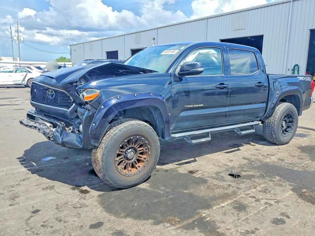 Auction sale of the 2017 Toyota Tacoma, vin: 5TFCZ5AN7HX076943, lot number: 58039196