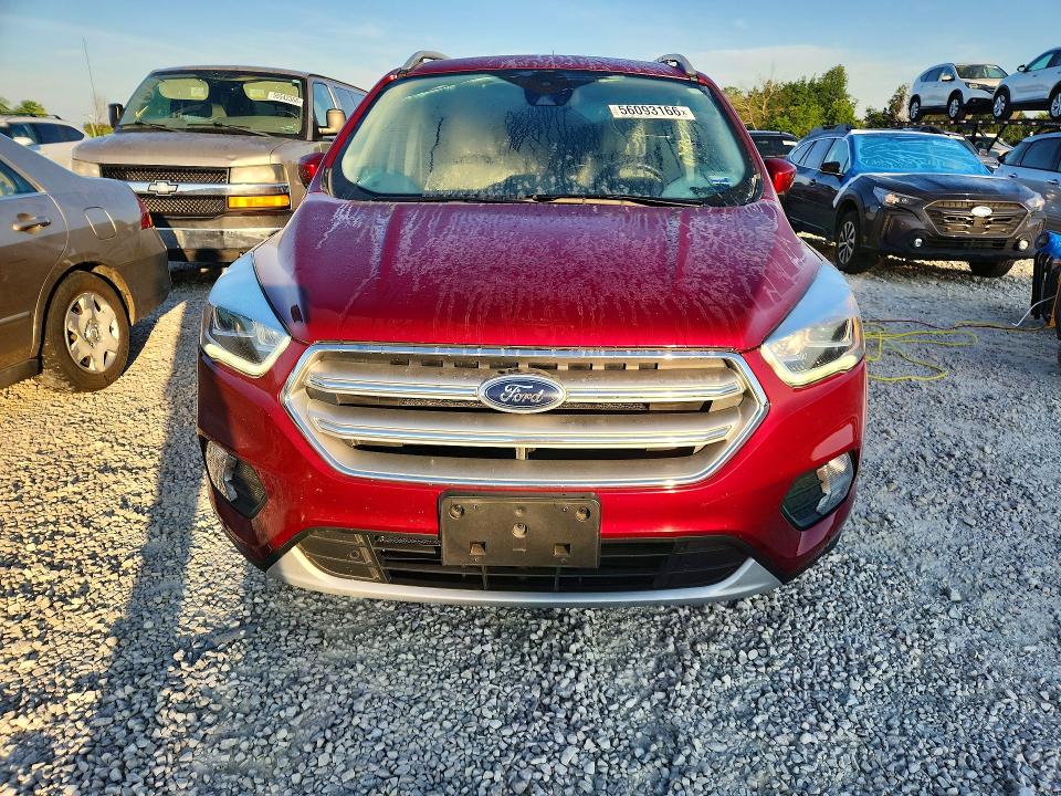 Продажа на аукционе авто 2017 Ford Escape, vin: 1FMCU9J97HUB88244, номер лота: 56093166