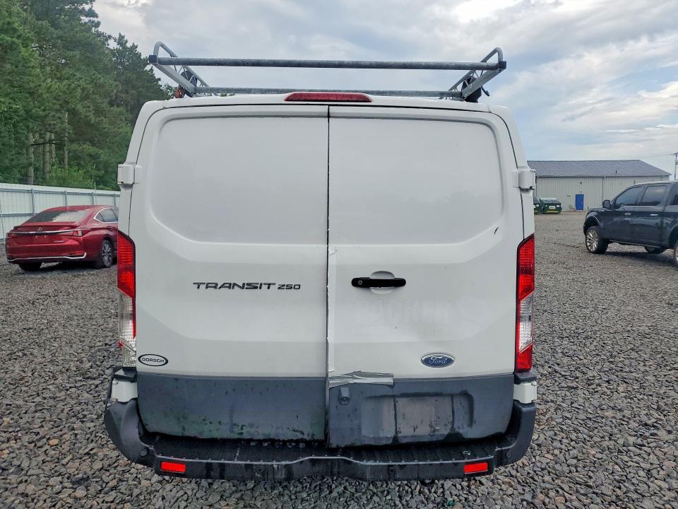 2022 Ford Transit მანქანა იყიდება აუქციონზე, vin: 1FTBR1Y87NKA76437, აუქციონის ნომერი: 50142046