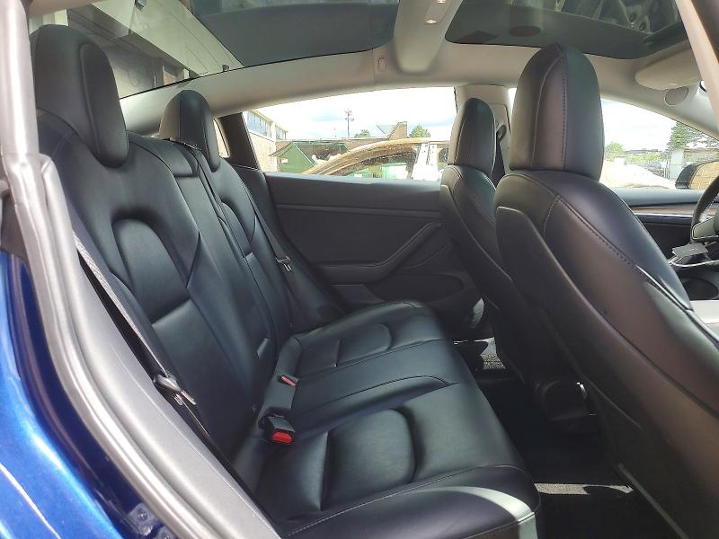 2022 Tesla Model 3 მანქანა იყიდება აუქციონზე, vin: 5YJ3E1EA0NF371576, აუქციონის ნომერი: 57933186