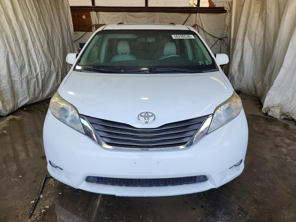 Продажа на аукционе авто 2012 Toyota Sienna, vin: 5TDDK3DCXCS040055, номер лота: 56290536