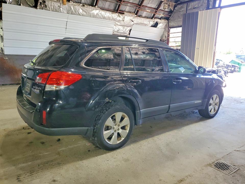 57725656 :رقم المزاد ، 4S4BRBKC8A3365782 vin ، 2010 Subaru Outback مزاد بيع