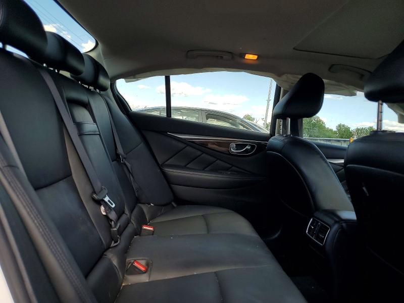 58585876 :رقم المزاد ، JN1EV7AR7JM443367 vin ، 2018 Infiniti Q50 مزاد بيع