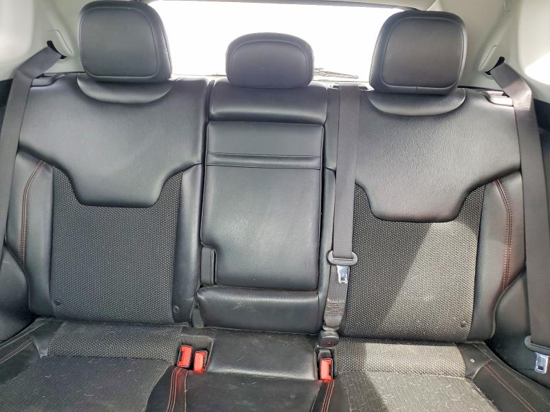 57573856 :رقم المزاد ، 3C4NJDDB3JT451708 vin ، 2018 Jeep Compass مزاد بيع