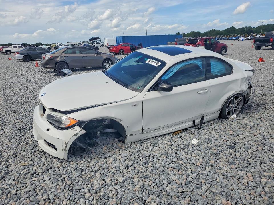 2013 Bmw 135 მანქანა იყიდება აუქციონზე, vin: WBAUC9C50DVY60006, აუქციონის ნომერი: 54905406