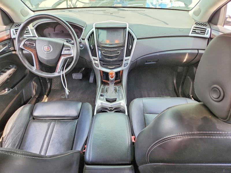 58323616 :رقم المزاد ، 3GYFNCE34FS571888 vin ، 2015 Cadillac Srx مزاد بيع