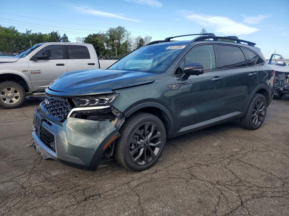 58141096 :رقم المزاد ، 5XYRKDLF7NG104754 vin ، 2022 Kia Sorento مزاد بيع