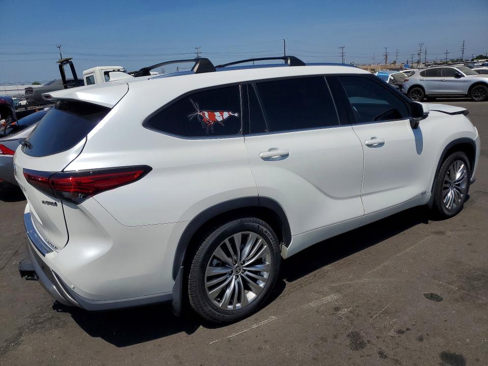 Auction sale of the 2022 Toyota Highlander, vin: 5TDEBRCH0NS101520, lot number: 56605496