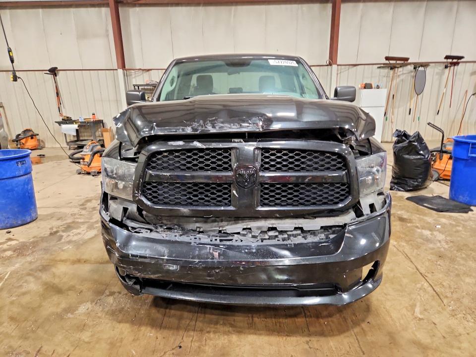 Продажа на аукционе авто 2018 Ram 1500, vin: 1C6RR7FT6JS281435, номер лота: 57720926