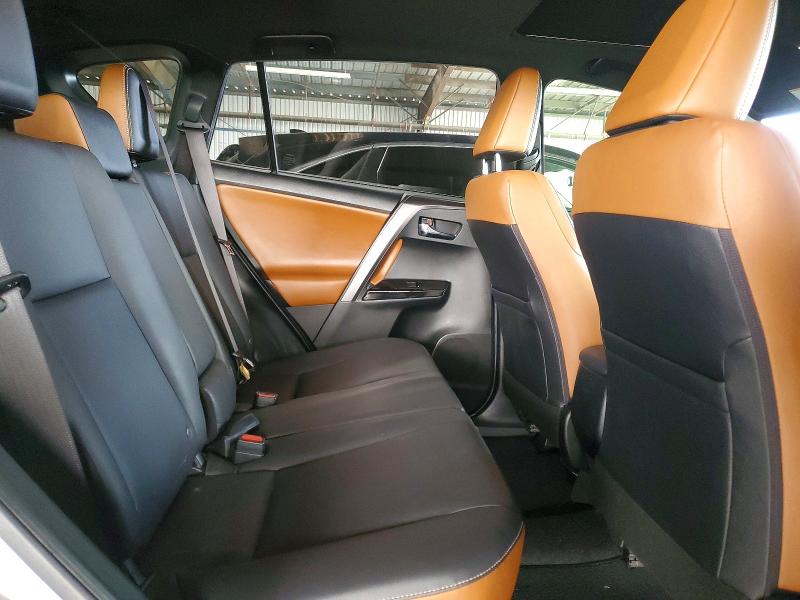 Продажа на аукционе авто 2018 Toyota Rav4, vin: JTMJFREV9JJ235858, номер лота: 59313736