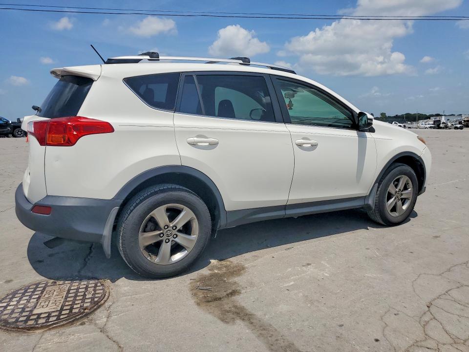 85972815 :رقم المزاد ، JTMWFREV6FJ038790 vin ، 2015 Toyota Rav4 مزاد بيع