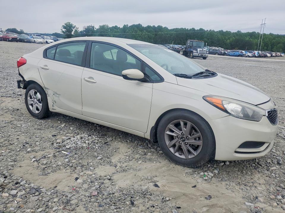 56876796 :رقم المزاد ، KNAFK4A60F5392565 vin ، 2015 Kia Forte مزاد بيع