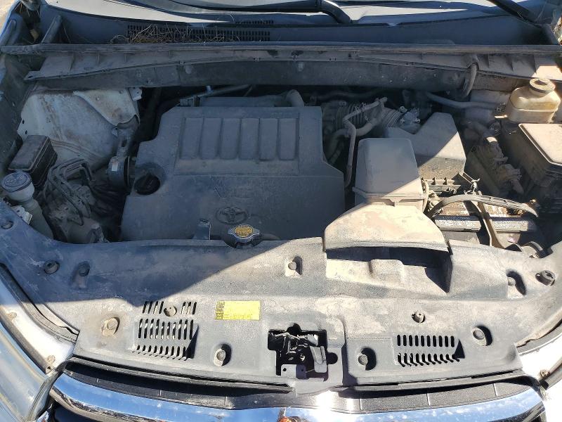 59139886 :رقم المزاد ، 5TDDKRFH9FS078599 vin ، 2015 Toyota Highlander مزاد بيع