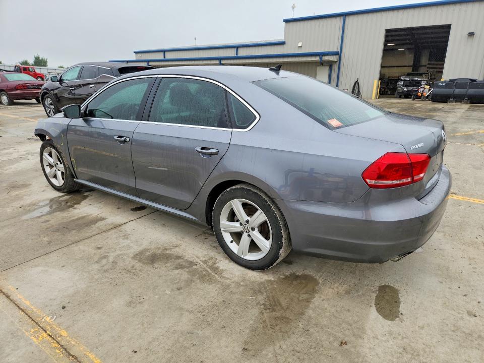 Продажа на аукционе авто 2013 Volkswagen Passat, vin: 1VWBH7A33DC028217, номер лота: 57031216