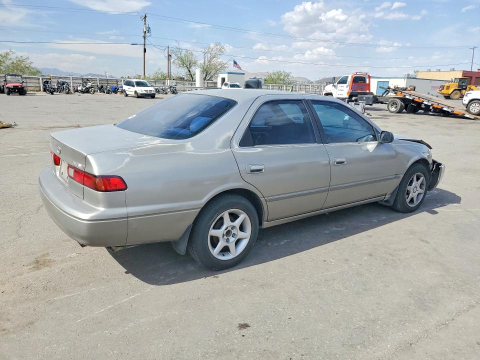 57259656 :رقم المزاد ، 4T1BG22K8VU079640 vin ، 1997 Toyota Camry مزاد بيع