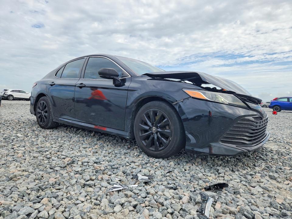 2020 Toyota Camry მანქანა იყიდება აუქციონზე, vin: 4T1L11AKXLU966476, აუქციონის ნომერი: 55520126