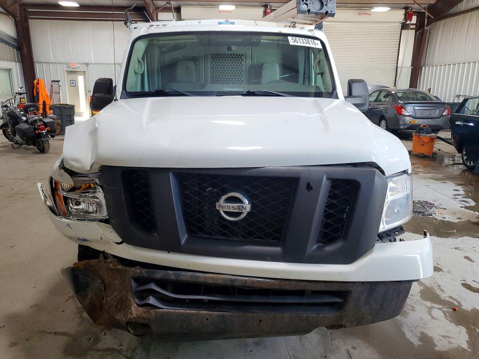 56133816 :رقم المزاد ، 1N6BF0KY2HN809487 vin ، 2017 Nissan Nv مزاد بيع