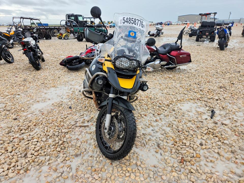 54858776 :رقم المزاد ، WB1048003BZX66805 vin ، 2011 Bmw R1200 مزاد بيع