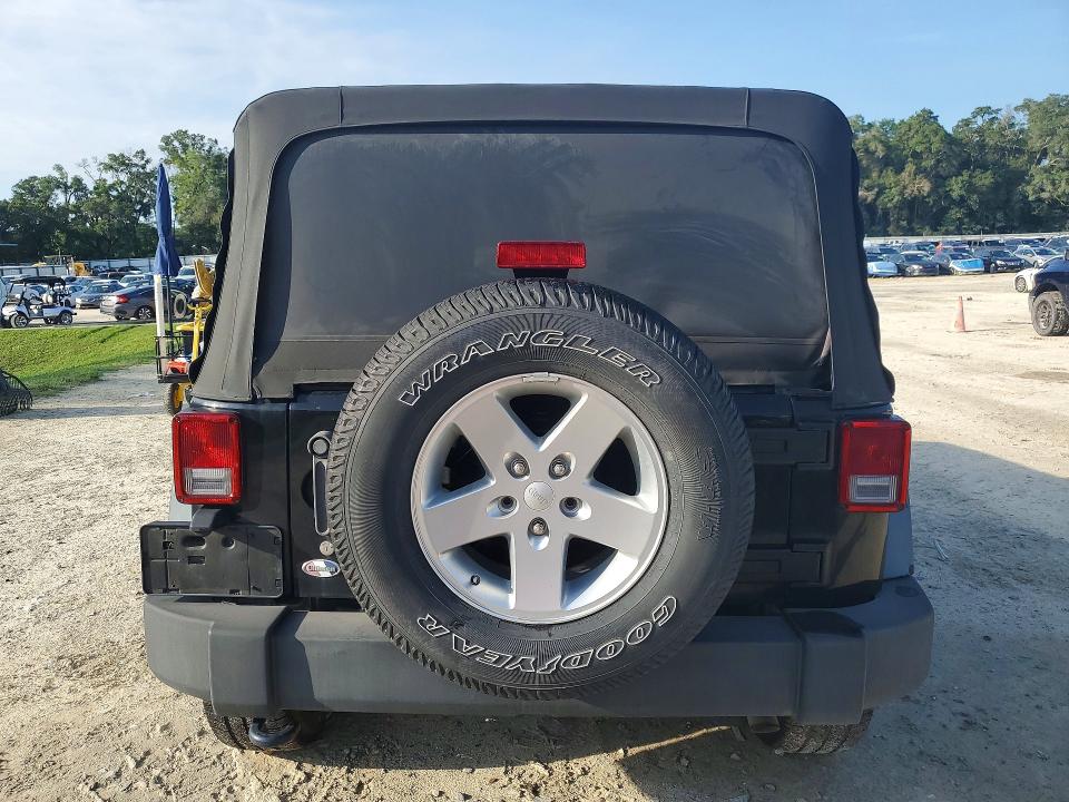 Продажа на аукционе авто 2015 Jeep Wrangler Unlimited, vin: 1C4BJWDG2FL581248, номер лота: 55634096