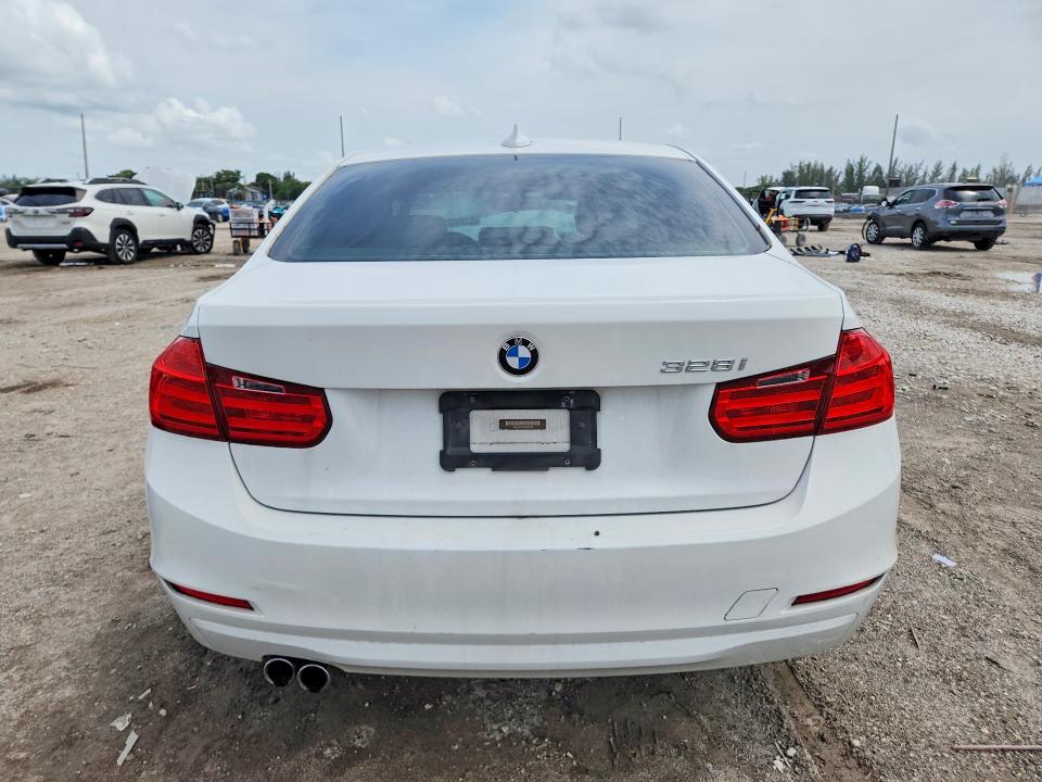 Продаж на аукціоні авто 2014 Bmw 328, vin: WBA3A5C52EF605105, номер лоту: 57893616