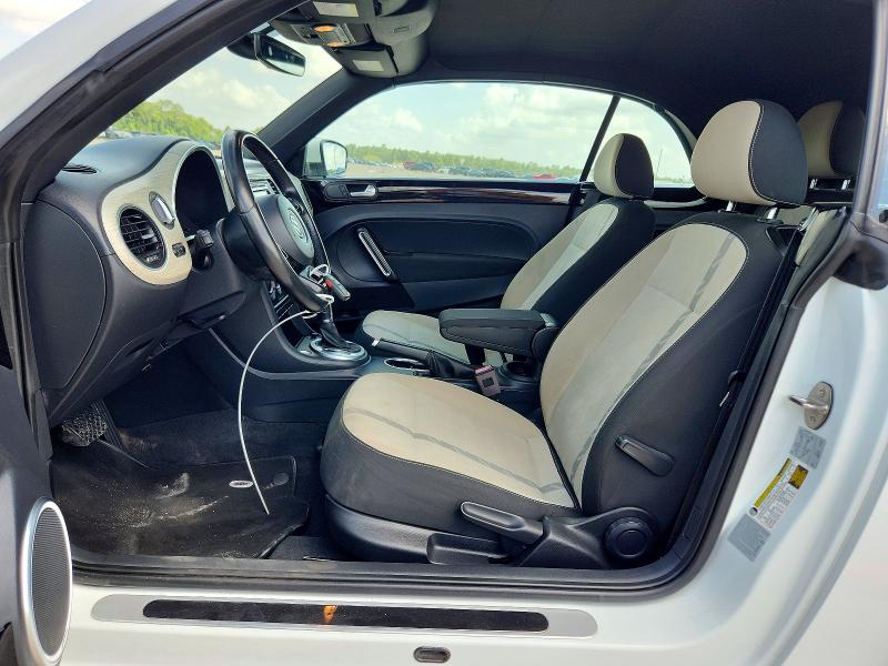 Продажа на аукционе авто 2018 Volkswagen Beetle, vin: 3VW5DAAT8JM502890, номер лота: 57517136