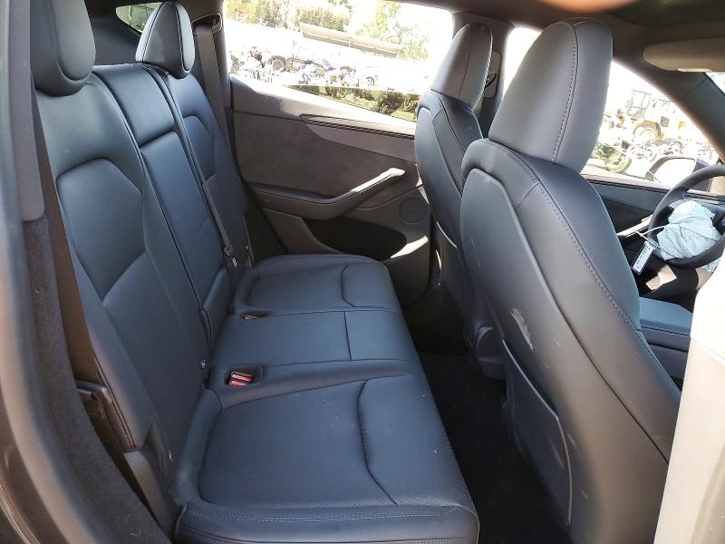 2026 Tesla Model Y მანქანა იყიდება აუქციონზე, vin: 7SAYGDEE4TF634365, აუქციონის ნომერი: 57419376