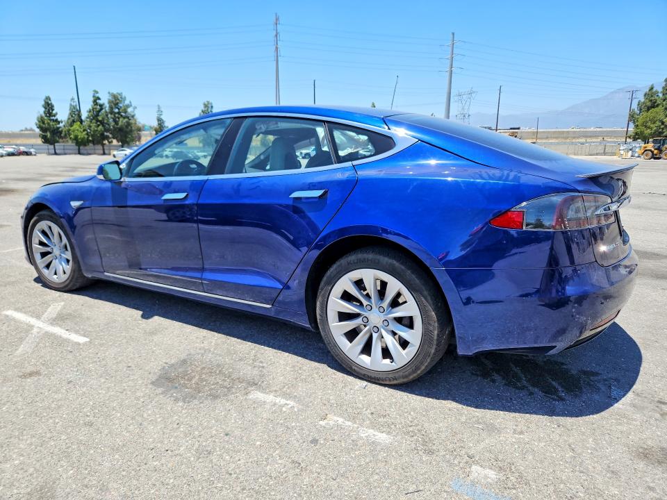 Продаж на аукціоні авто 2016 Tesla Model S, vin: 5YJSA1E2XGF143135, номер лоту: 56540926