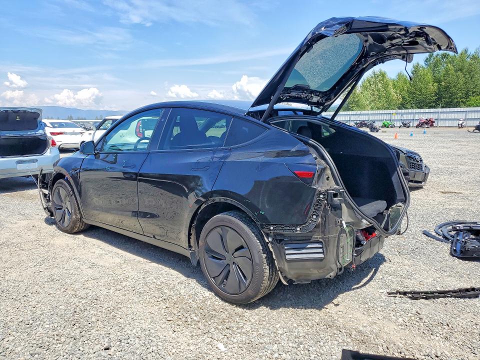 58603806 :رقم المزاد ، 7SAYGDEEXTF541236 vin ، 2026 Tesla Model Y مزاد بيع