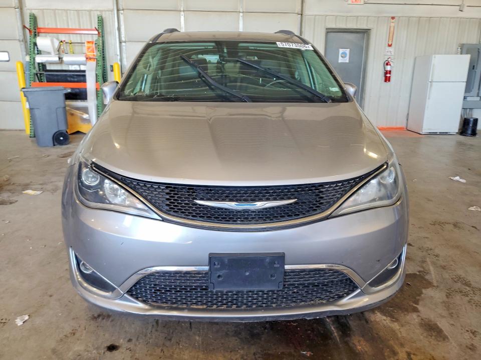 Продажа на аукционе авто 2018 Chrysler Pacifica, vin: 2C4RC1BG0JR119060, номер лота: 57073506