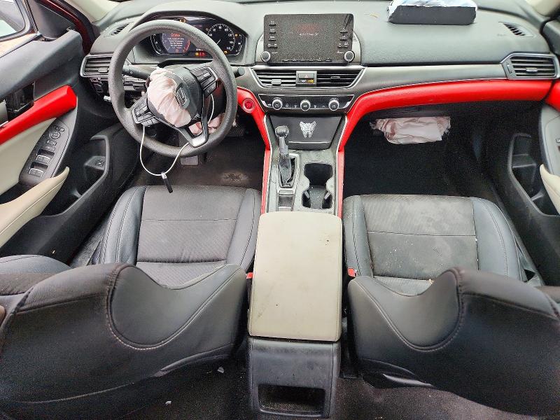Продажа на аукционе авто 2018 Honda Accord, vin: 1HGCV1F1XJA021200, номер лота: 49626196