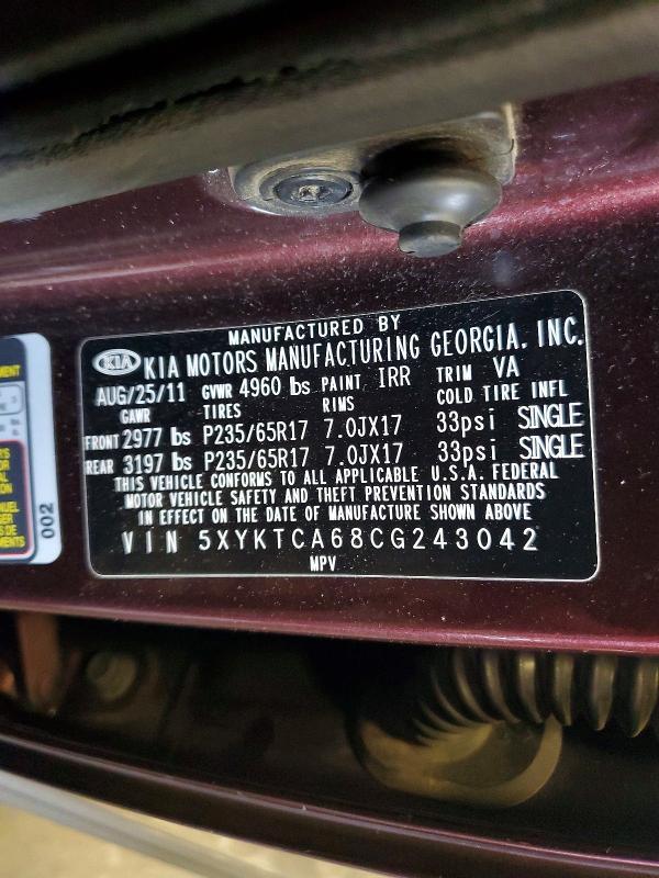 55711356 :رقم المزاد ، 5XYKTCA68CG243042 vin ، 2012 Kia Sorento مزاد بيع