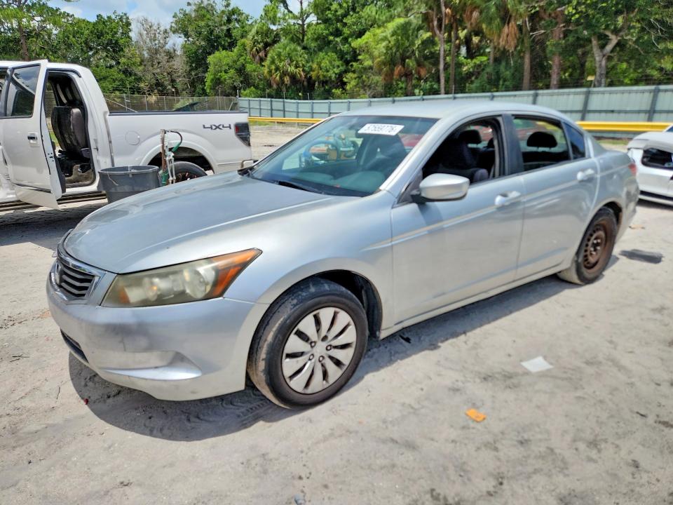 57559776 :رقم المزاد ، JHMCP263X8C070698 vin ، 2008 Honda Accord مزاد بيع