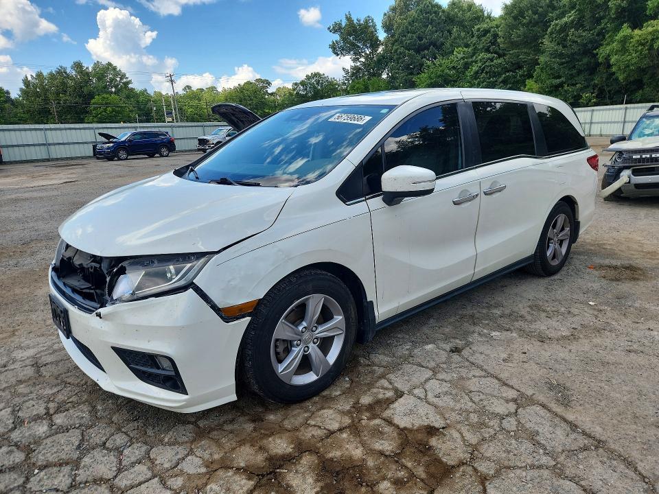 Auction sale of the 2018 Honda Odyssey, vin: 5FNRL6H74JB090713, lot number: 56759686