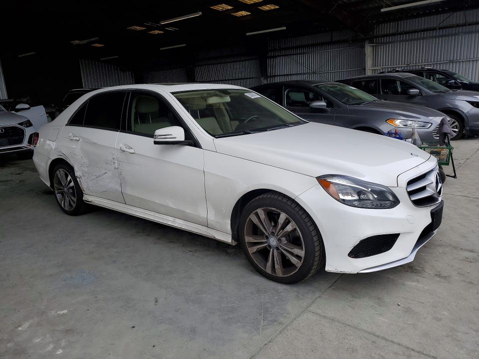 55068516 :رقم المزاد ، WDDHF5KB0EA814623 vin ، 2014 Mercedes-benz E مزاد بيع