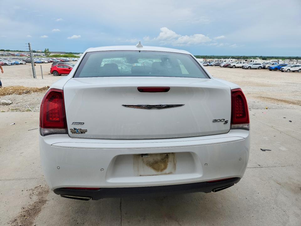 Продажа на аукционе авто 2017 Chrysler 300, vin: 2C3CCAGG0HH651217, номер лота: 58187266