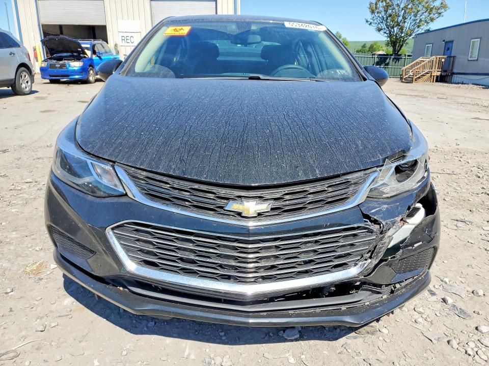 Продаж на аукціоні авто 2018 Chevrolet Cruze, vin: 1G1BE5SM4J7118139, номер лоту: 55342016