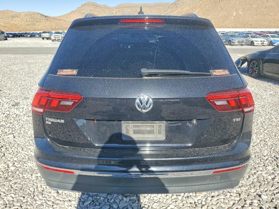 2018 Volkswagen Tiguan მანქანა იყიდება აუქციონზე, vin: 3VV3B7AX9JM023143, აუქციონის ნომერი: 56138536