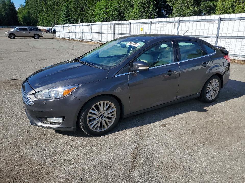 57091106 :رقم المزاد ، 1FADP3J26JL283167 vin ، 2018 Ford Focus مزاد بيع