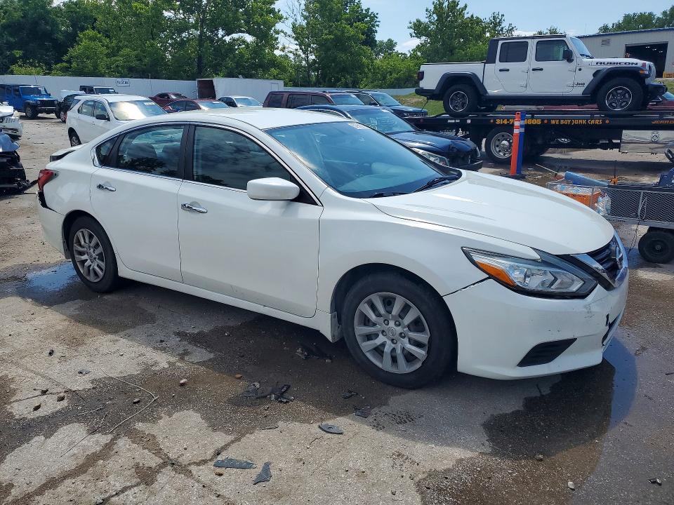 Продажа на аукционе авто 2016 Nissan Altima, vin: 1N4AL3AP7GC220520, номер лота: 57956216