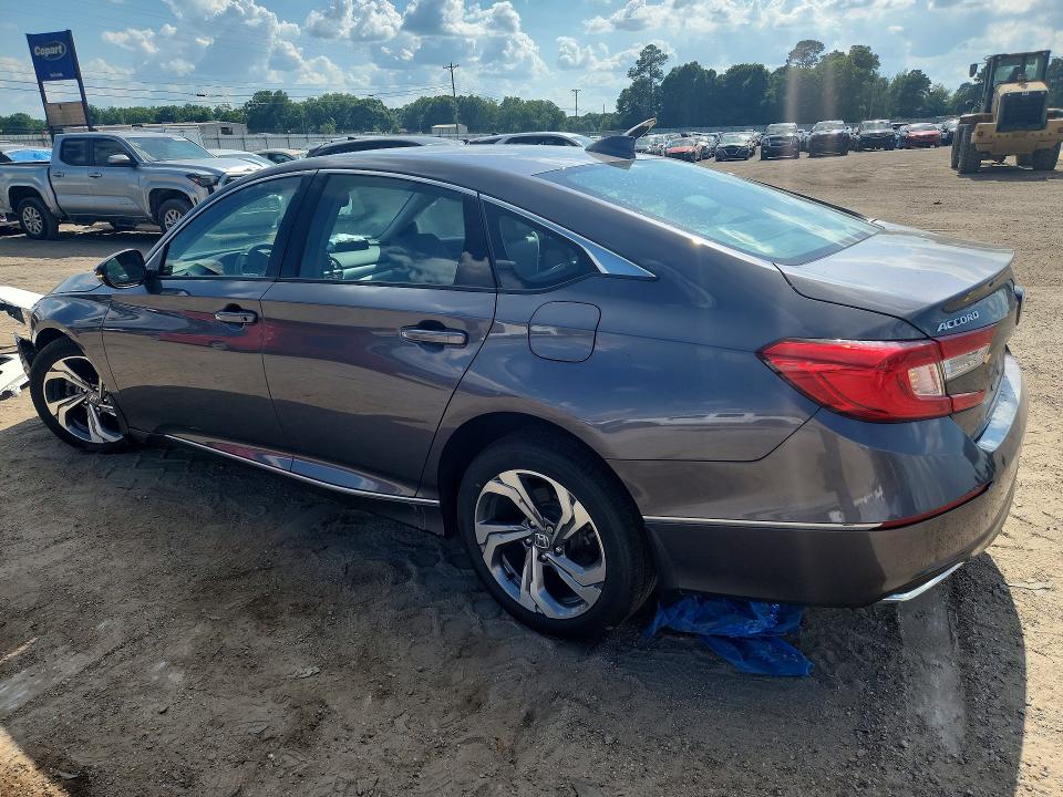 2018 Honda Accord მანქანა იყიდება აუქციონზე, vin: 1HGCV1F58JA040251, აუქციონის ნომერი: 56780126