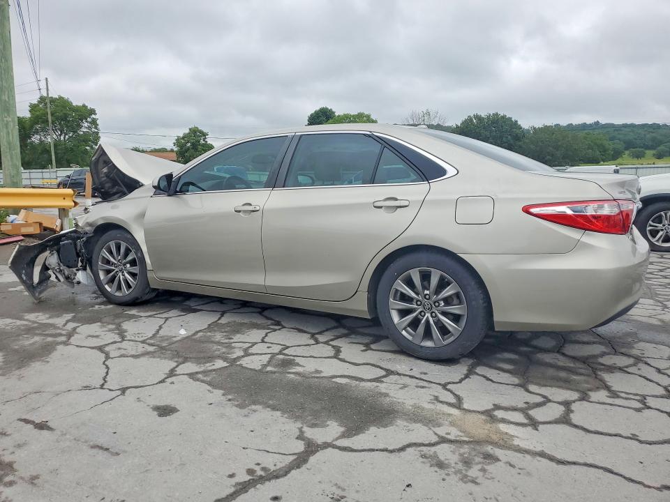 56512696 :رقم المزاد ، 4T1BF1FK7HU754244 vin ، 2017 Toyota Camry مزاد بيع